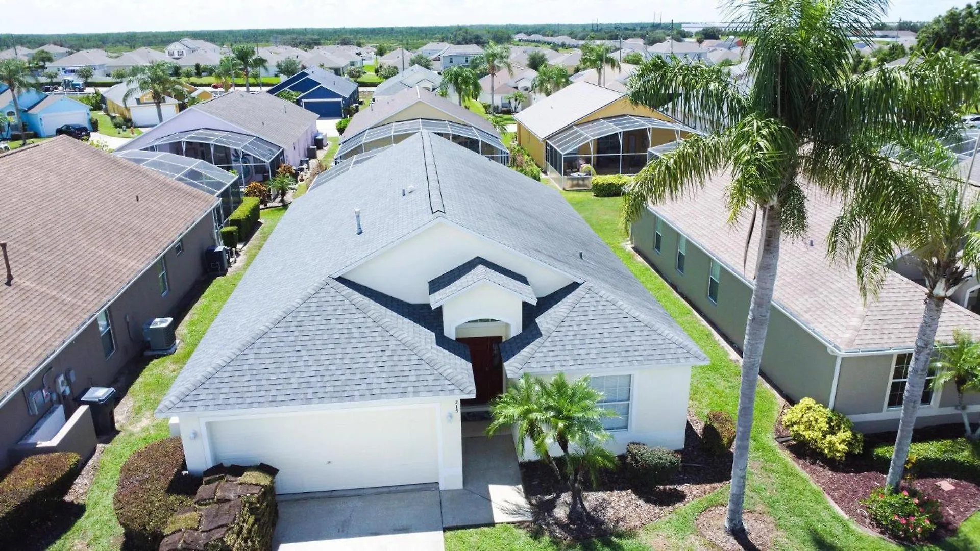 Tm215Tc - Spacious Family Home With Private Pool Davenport 0*,  United States