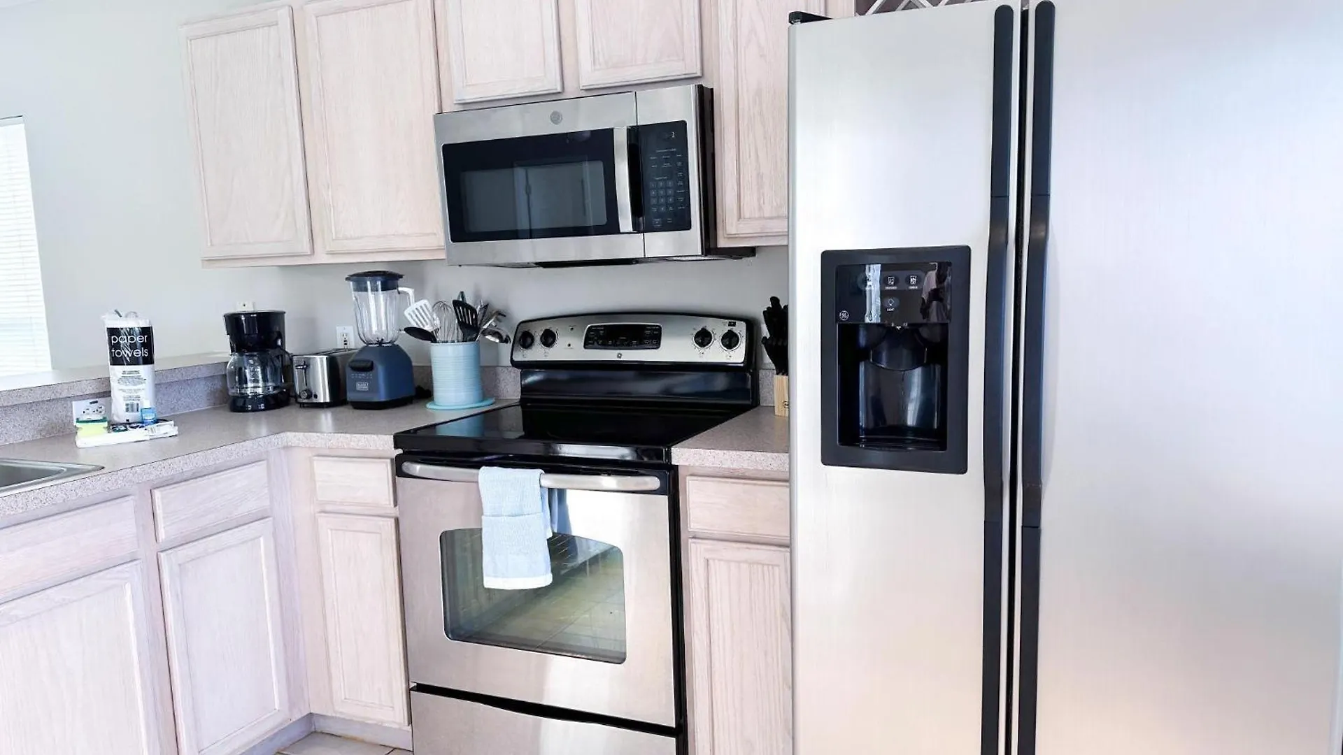 Tm215Tc - Spacious Family Home With Private Pool Davenport 0*,